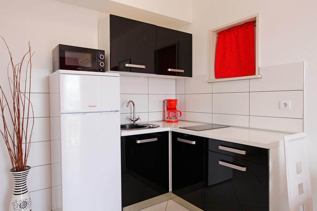 Gornji Humac Adria Apartments מראה חיצוני תמונה